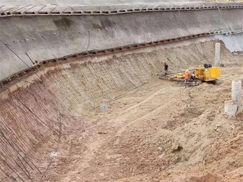 屯昌基坑边坡加固
